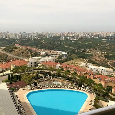 Apartment Gold City Delux8 *