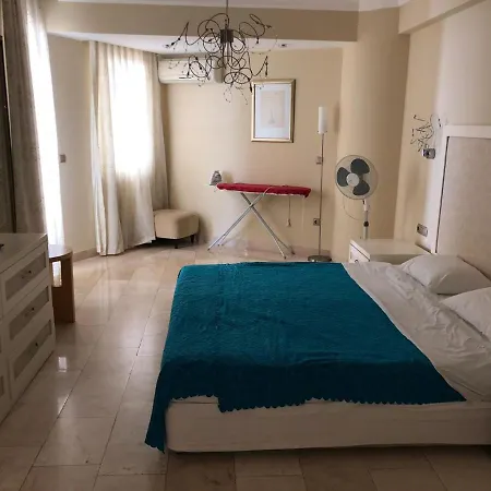 Gold City Delux8 Алания